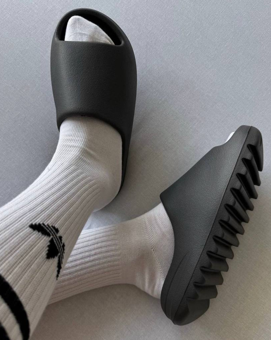 Kanye West's Yeezy Slides Release June 2021 Yeezy Slides