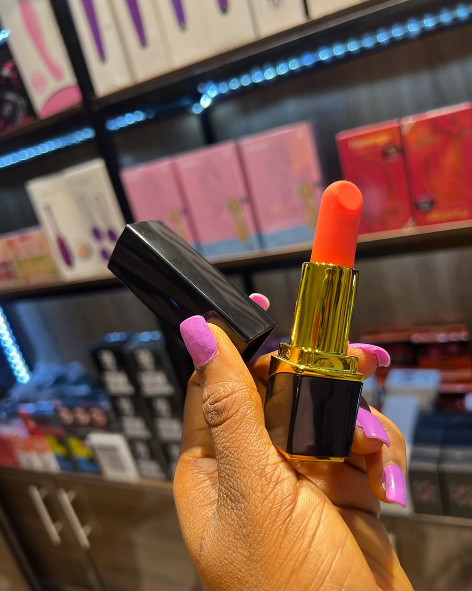 Rechargeable Lipstick Vibrator